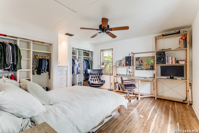 Image 19 of 26 For 301 Alamo Heights Blvd