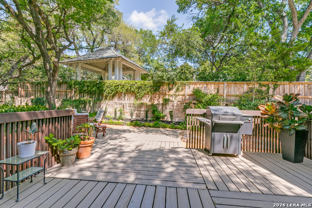 Image 21 of 26 For 301 Alamo Heights Blvd