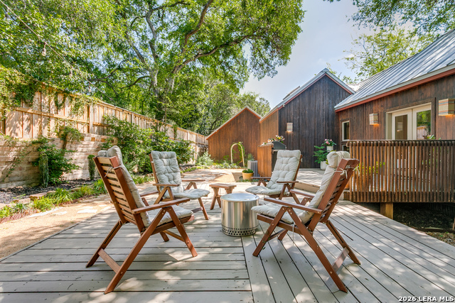 Image 22 of 26 For 301 Alamo Heights Blvd