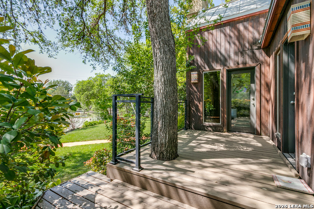 Image 4 of 26 For 301 Alamo Heights Blvd