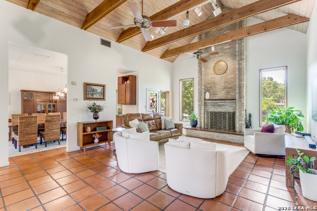 Image 6 of 26 For 301 Alamo Heights Blvd