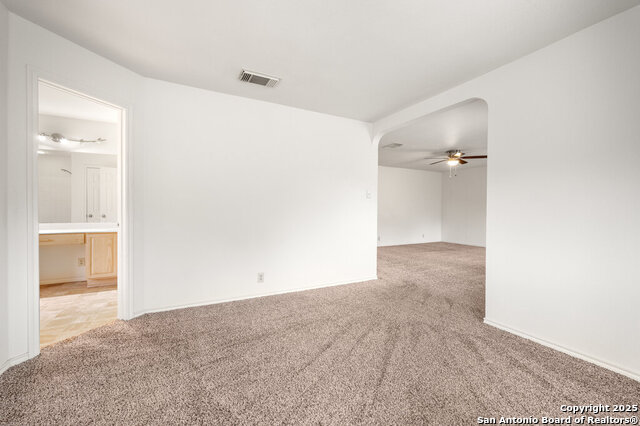 Image 19 of 29 For 8619 Park Olympia