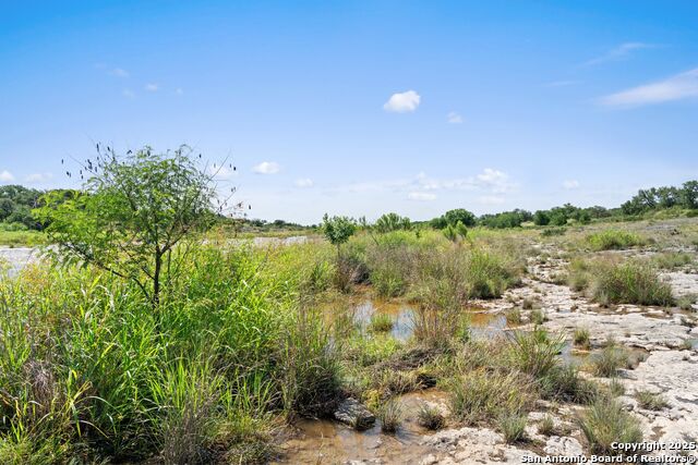 Image 22 of 37 For 620 Rio Vista Rd