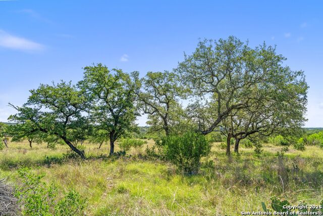 Image 23 of 37 For 620 Rio Vista Rd