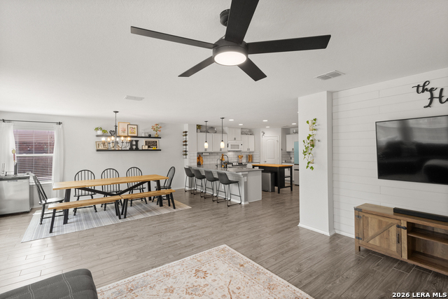 Image 12 of 37 For 7650 Heavenly Arbor