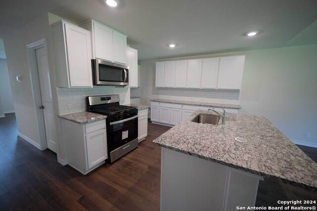 Image 16 of 36 For 22623 Match Play