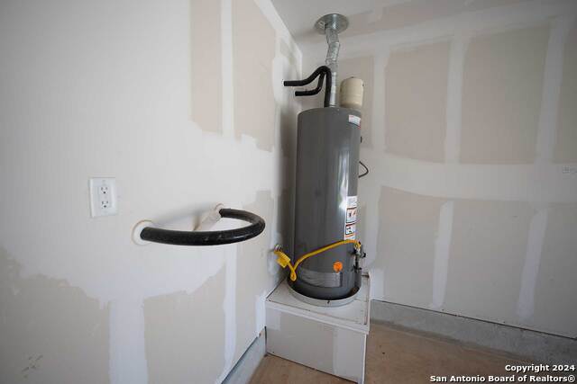 Image 20 of 36 For 22623 Match Play