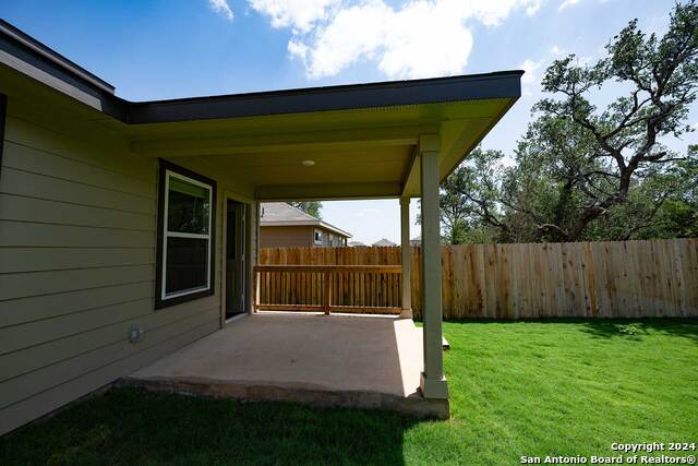 Image 32 of 36 For 22623 Match Play