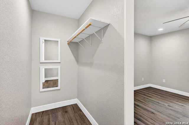 Image 17 of 30 For 1035 San Francisco