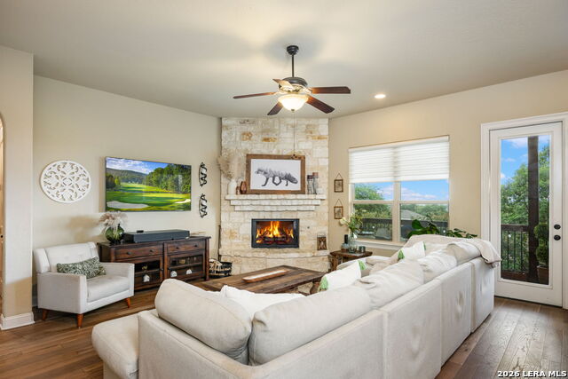 Image 17 of 67 For 3102 Spider Lily