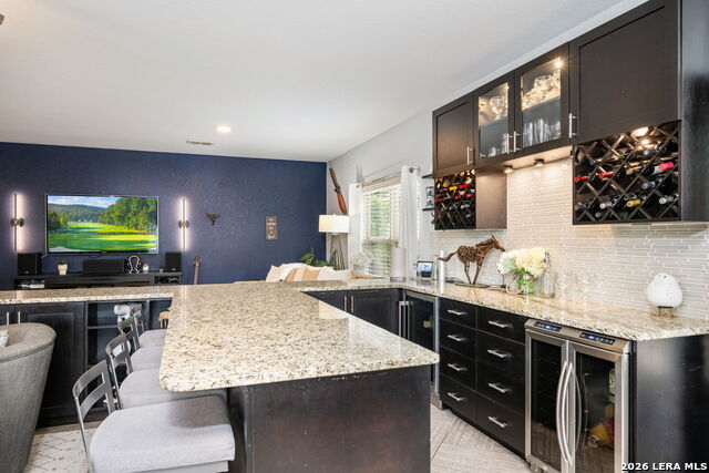 Image 45 of 67 For 3102 Spider Lily