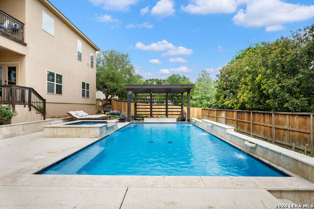 Image 58 of 67 For 3102 Spider Lily