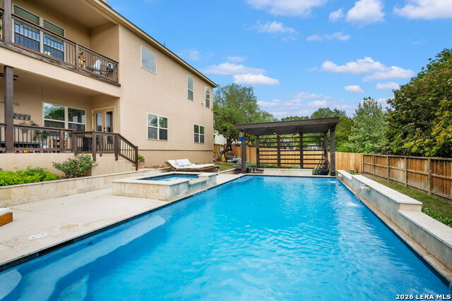 Image 61 of 67 For 3102 Spider Lily