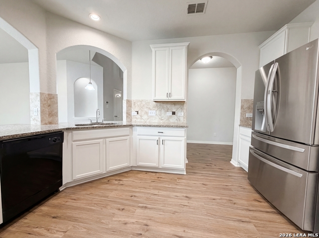 Image 11 of 20 For 8910 Olmstead