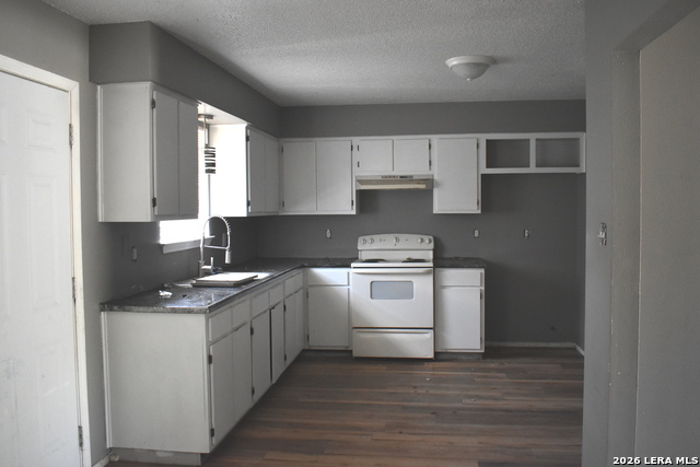 Image 9 of 16 For 304 Meadow Drive