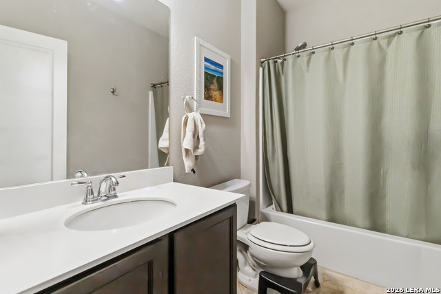 Image 25 of 32 For 27415 Valle  