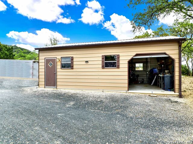 Image 13 of 52 For 647 Medina Hills