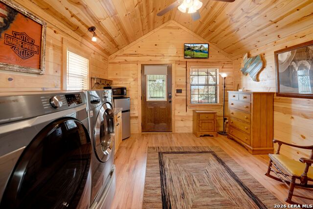 Image 23 of 52 For 647 Medina Hills