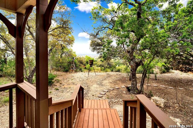 Image 25 of 52 For 647 Medina Hills