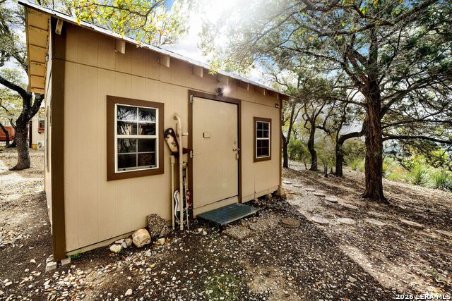 Image 26 of 52 For 647 Medina Hills