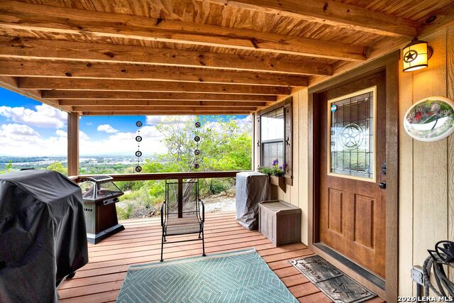 Image 29 of 52 For 647 Medina Hills