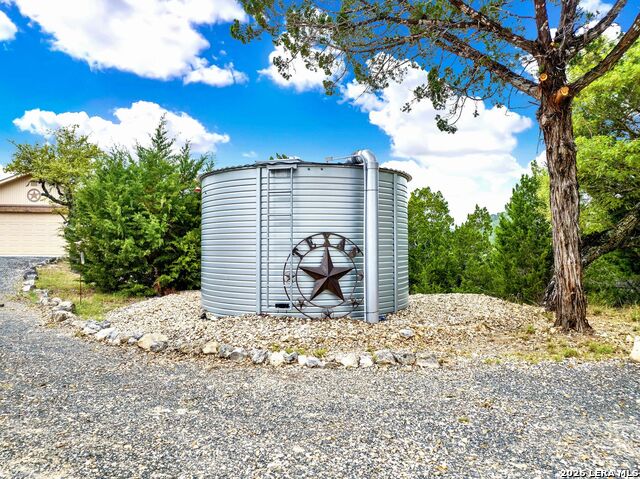 Image 4 of 52 For 647 Medina Hills