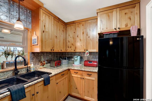 Image 45 of 52 For 647 Medina Hills