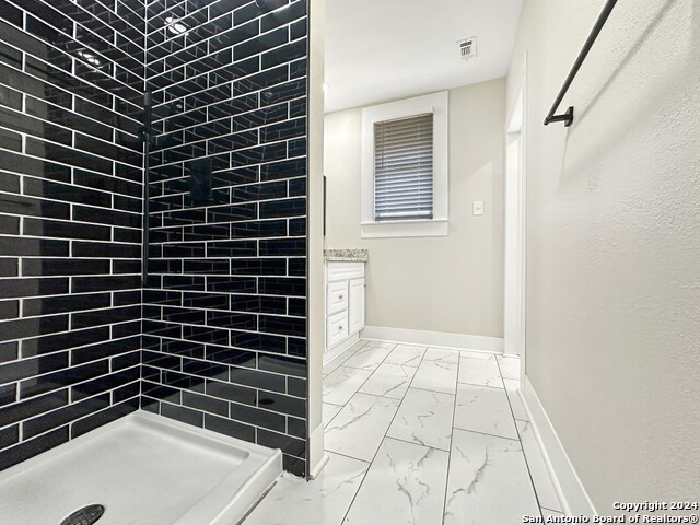 Image 10 of 15 For 147 Saint Francis