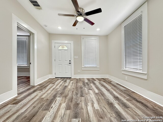 Image 5 of 15 For 147 Saint Francis