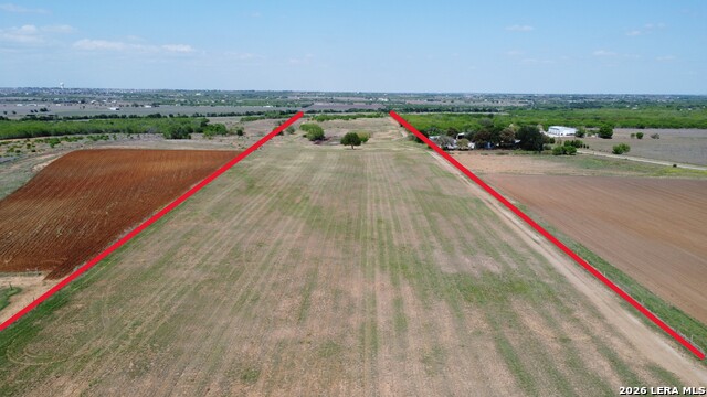 Listing photo id 25 for 900 Graytown Road N