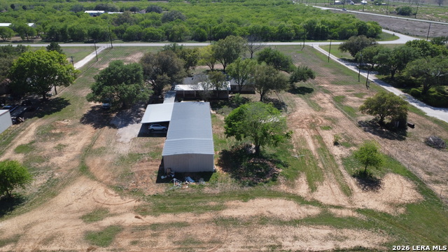 Listing photo id 4 for 900 Graytown Road N