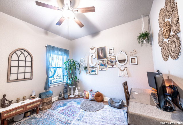 Image 27 of 40 For 1906 Capella Creek