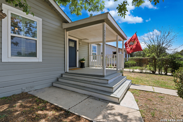 Image 26 of 37 For 2410 Saint Anthony Ave