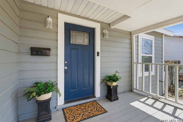 Image 27 of 37 For 2410 Saint Anthony Ave