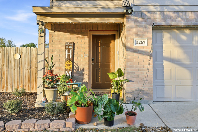 Image 5 of 30 For 11267 Magic  