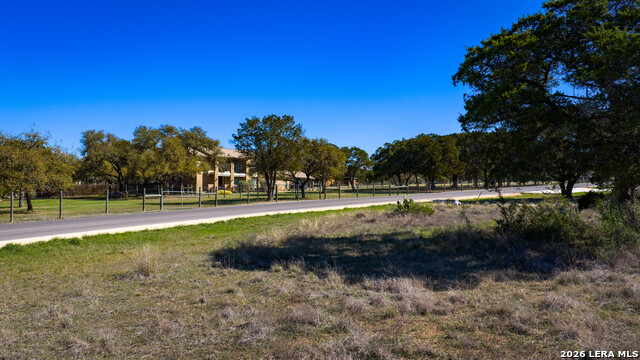 Image 46 of 48 For 00 Park Lane