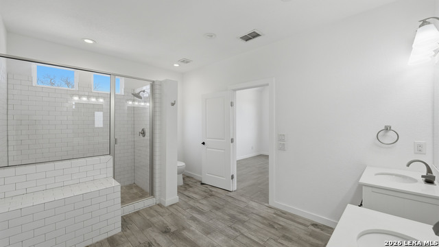 Image 23 of 32 For 895 Mather E