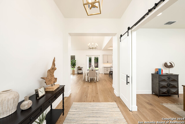 Image 6 of 48 For 24351 Tres Arroyos