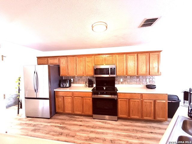 Image 12 of 48 For 422 Abigail  