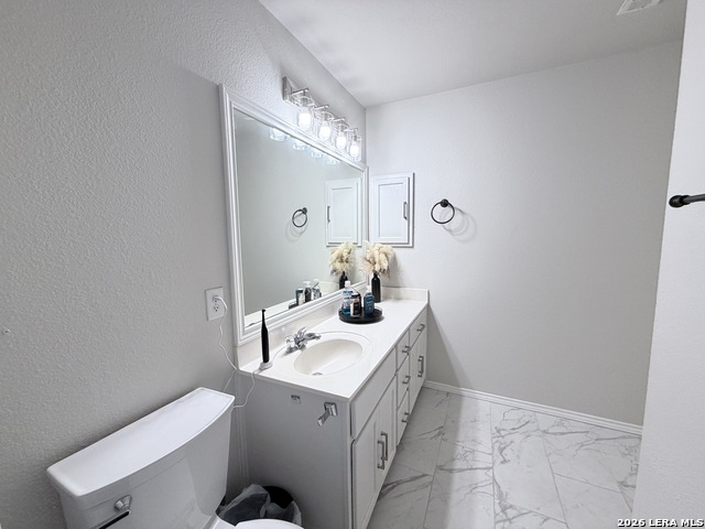 Image 28 of 48 For 422 Abigail  