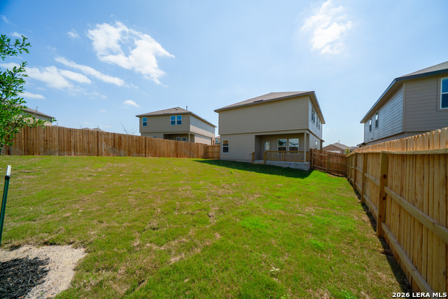 Image 18 of 21 For 227 American Robin