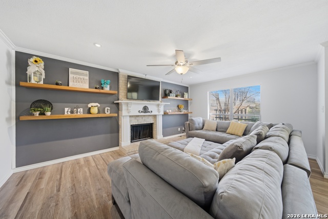 Image 13 of 21 For 11843 Braesview  407