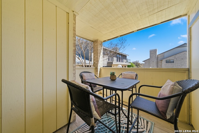 Image 20 of 21 For 11843 Braesview  407