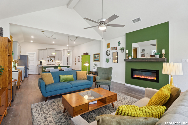 Details for 1935 Scare Crow, New Braunfels, TX 78130