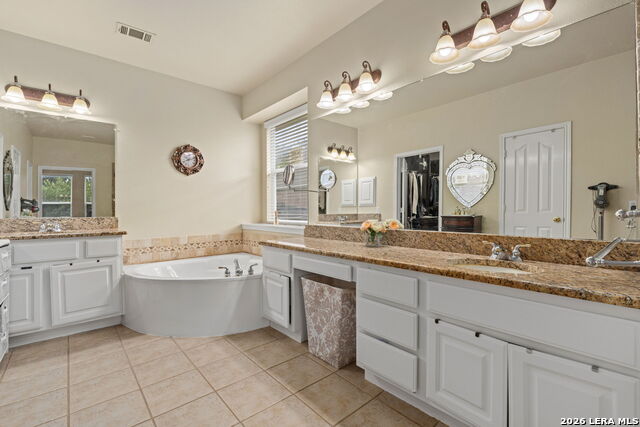 Image 25 of 53 For 38 Cellini  