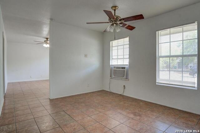 Image 13 of 28 For 5434 Plumtree Dr