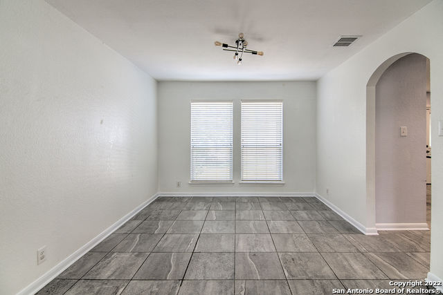 Image 11 of 34 For 7423 Belmont Pl