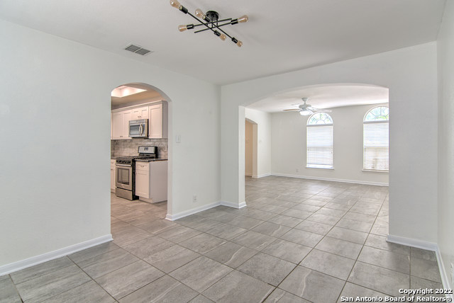 Image 12 of 34 For 7423 Belmont Pl