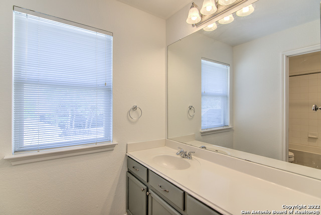 Image 29 of 34 For 7423 Belmont Pl