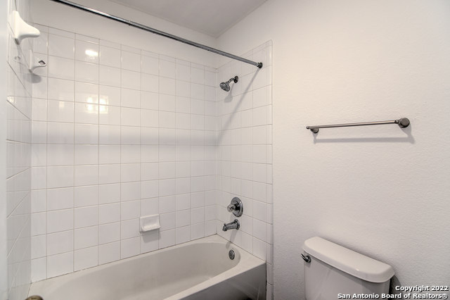 Image 30 of 34 For 7423 Belmont Pl